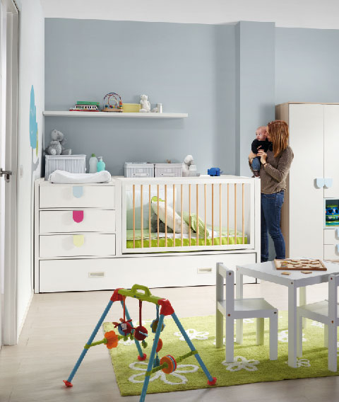 Almacenaje en la habitación del bebé. Habitación convertible de la colección Kids. Con tu hijo desde los 0 hasta los 12 años.