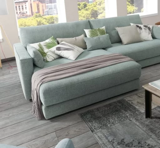 Trucos para limpiar sofás tapizados en tela. Nuevo sofá BCN con doble chaise longue